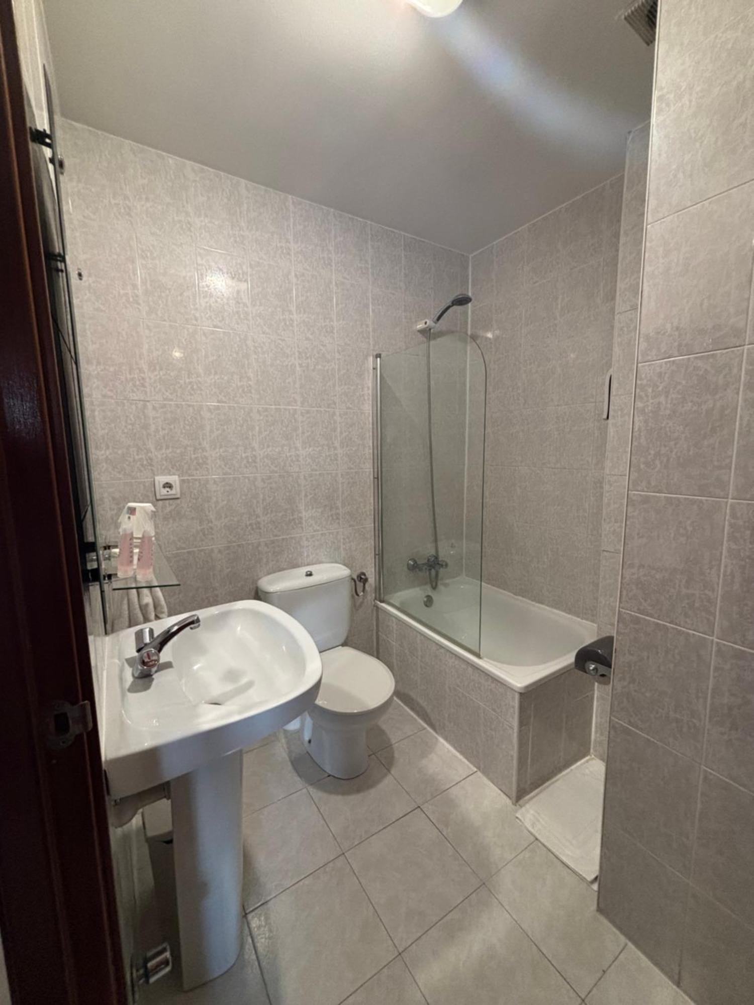 Hostal Legaz Funes Εξωτερικό φωτογραφία